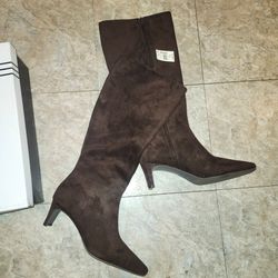 Ophelia rose woman's suade boots 👢 new
