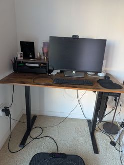 Standing desk