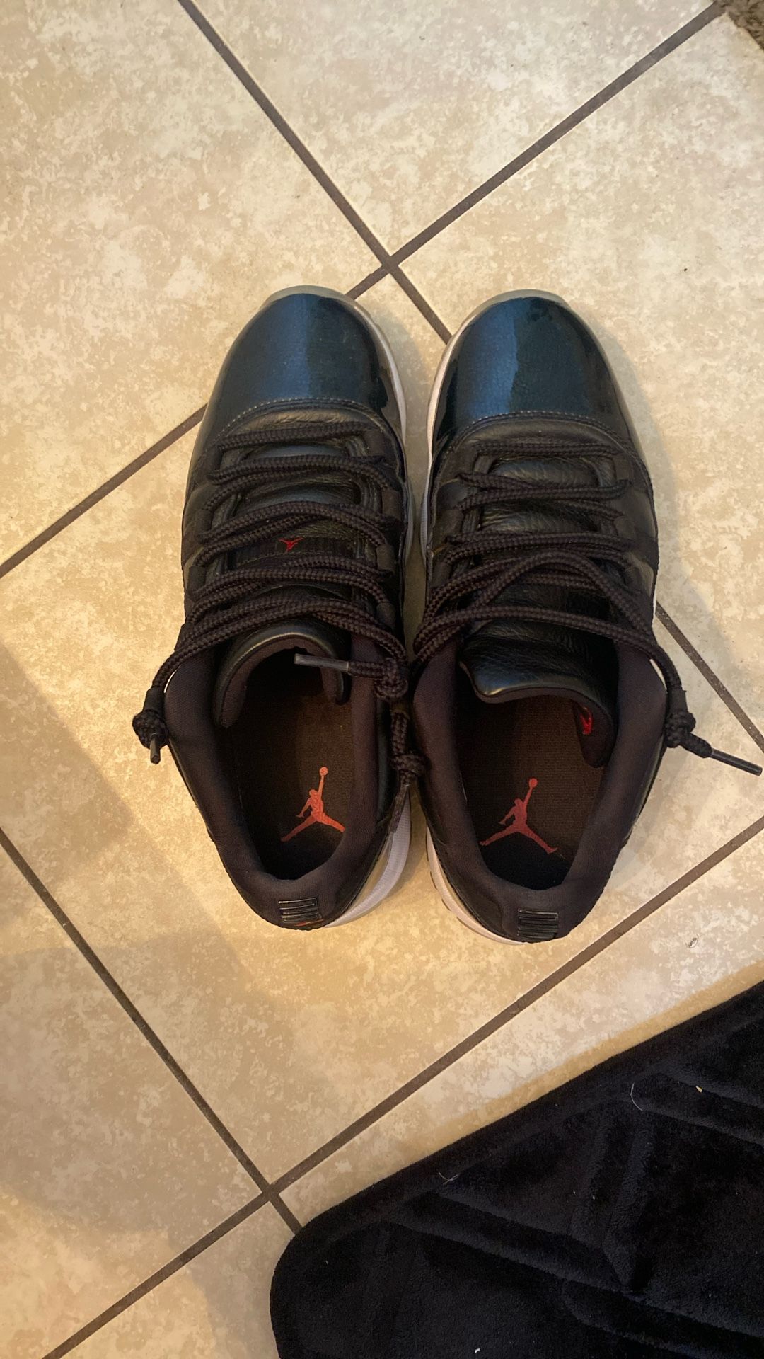 Mens Jordan 11 Lows