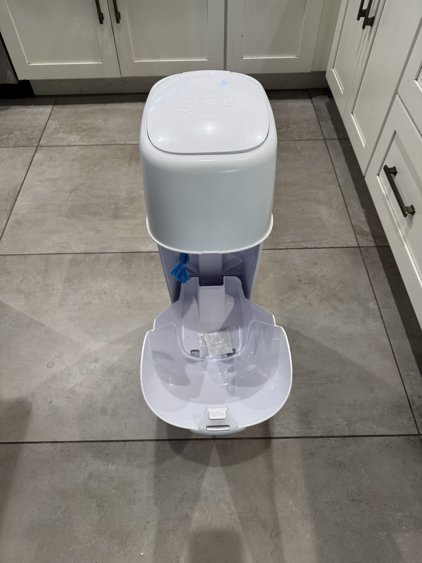 Diaper genie never used