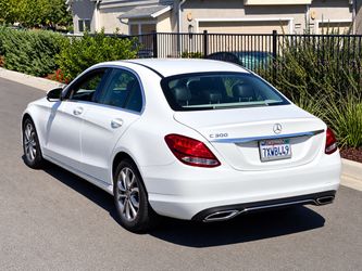 2017 Mercedes Benz c300