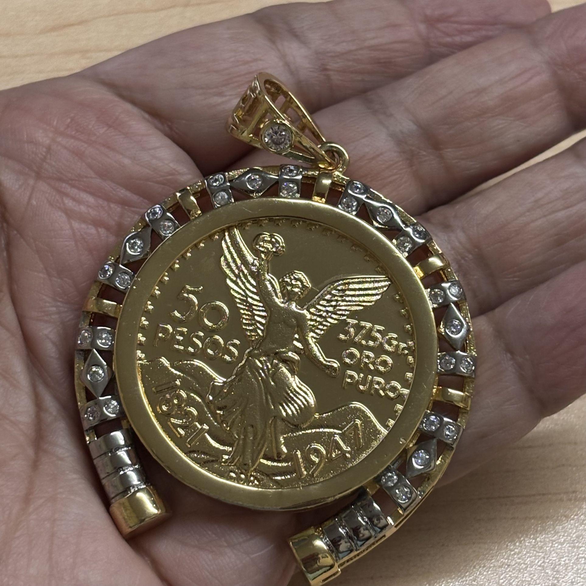 2” Peso Pendant