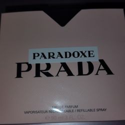 PRADA PARADOXE
