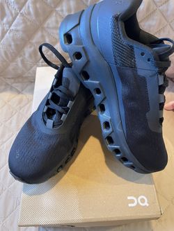 New On Cloud Sneakers 