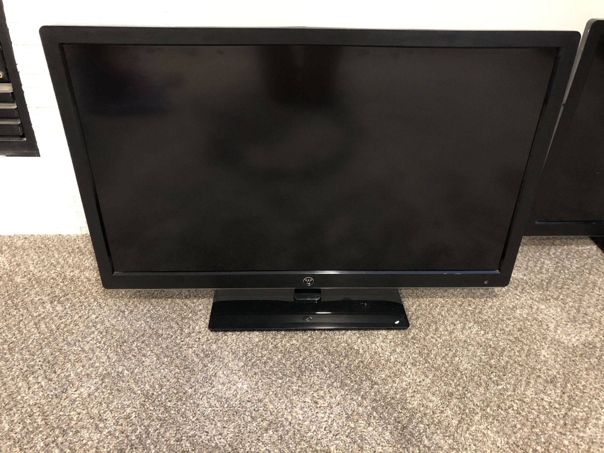 Westinghouse 32” TV