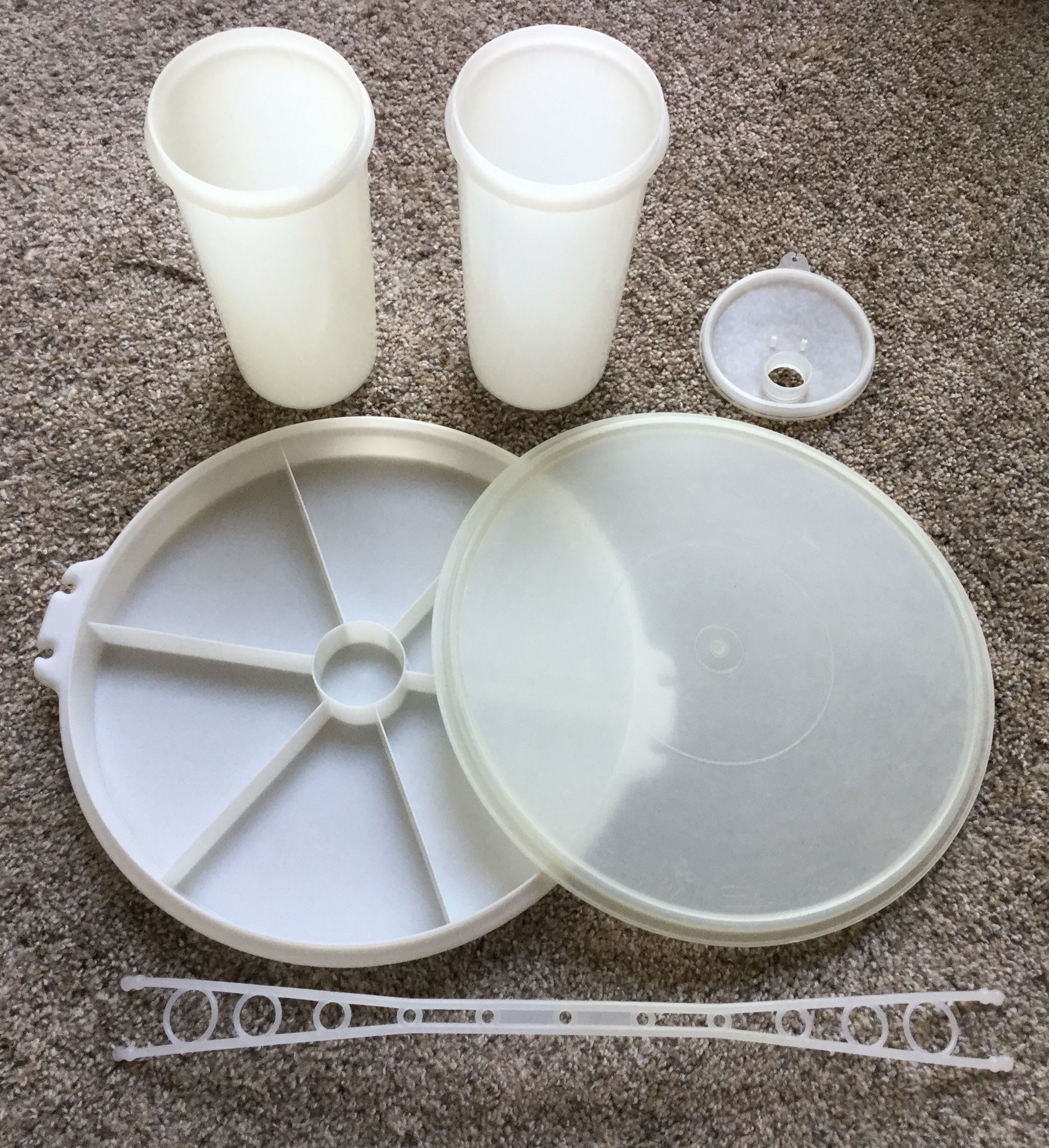 Vintage Tupperware Bundle / Lot ~ Check out my Page 😊