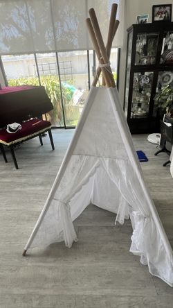 Over 5ft Tall Teepee Tent