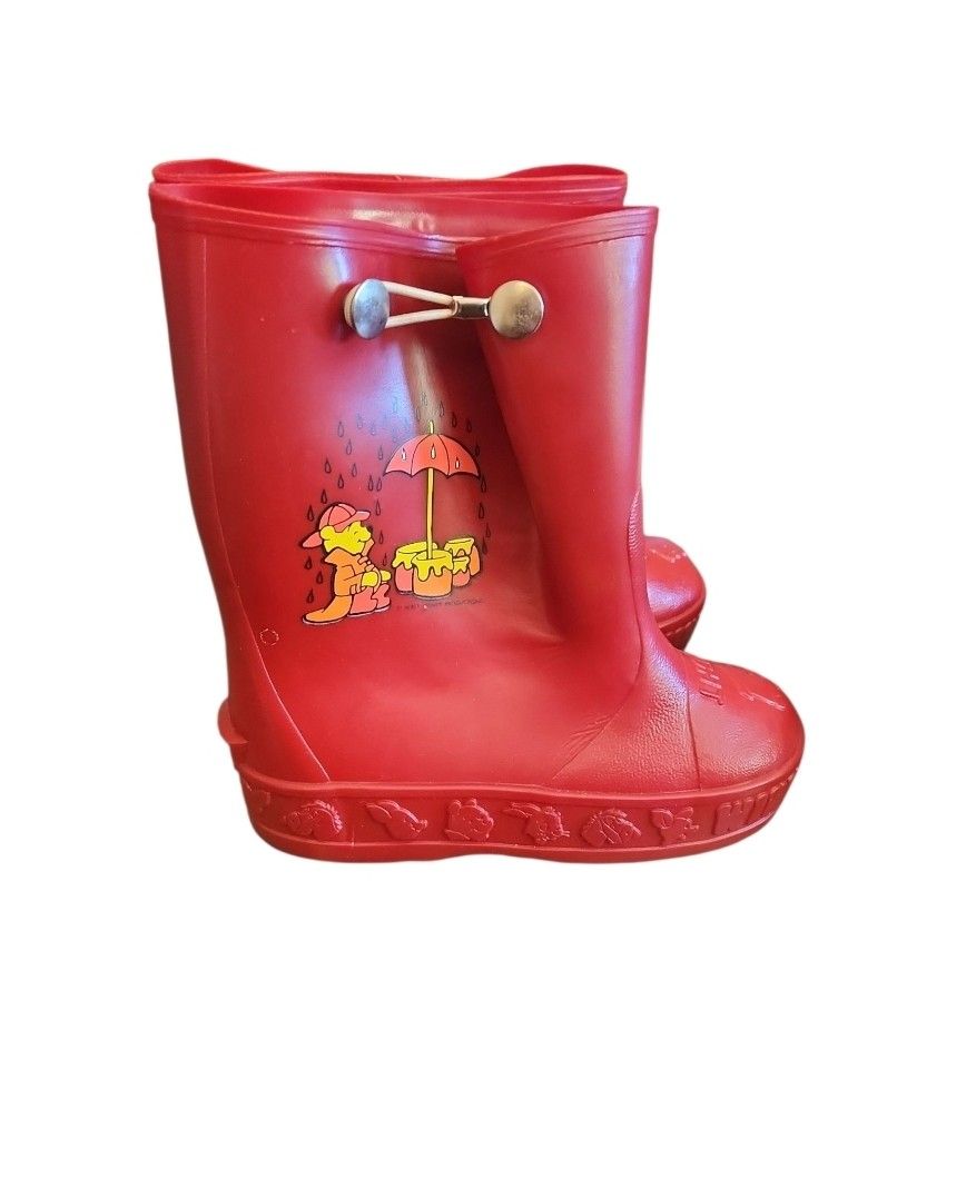 Vintage Winnie the Pooh Rain Boots Galoshes Red Rubber Little Kids 8-9 USA Made
*Walt Disney Productions*