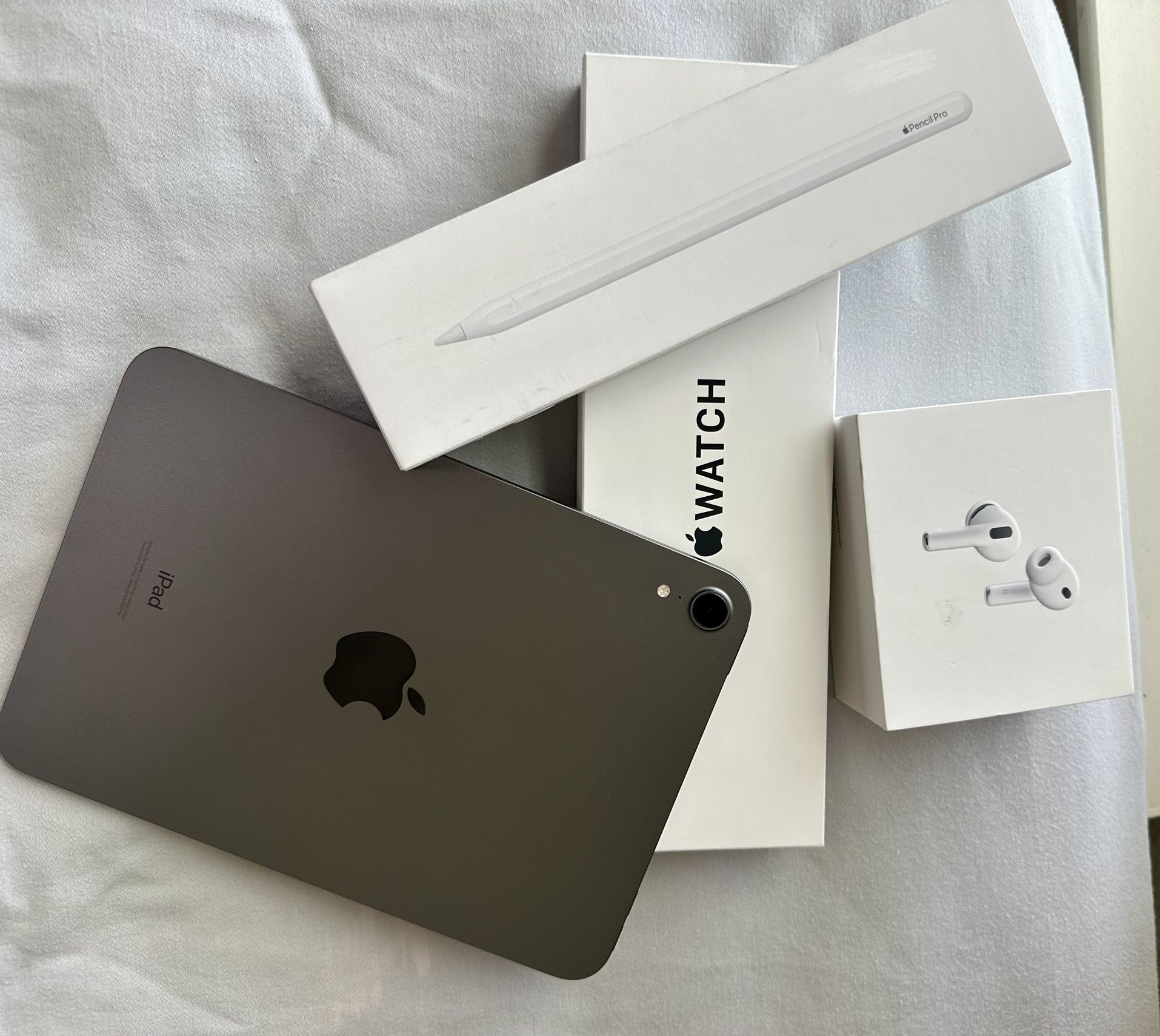 iPad mini 6  Apple Watch SE 3   Pencil Pro  AirPods Pro 3 