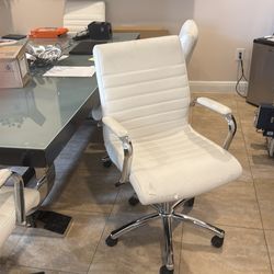 Free ** 8 white chairs