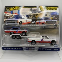 Hot Wheels Premium Car Culture Team Transport '63 Chevy Nova & '88 Chevy Silvera