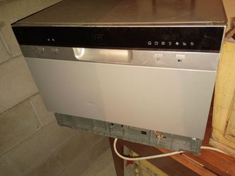 SPT SD-2224DS ENERGY STAR Compact Countertop Dishwasher with Delay Start - Portable Dishwasher