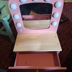 Little Girl Make Up Table 