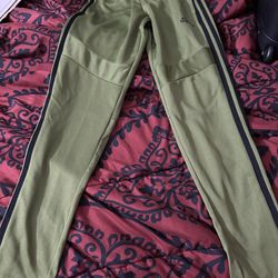 Adidas Tiro Pants Men’s Small
