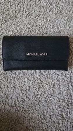 Michael Kors wallet
