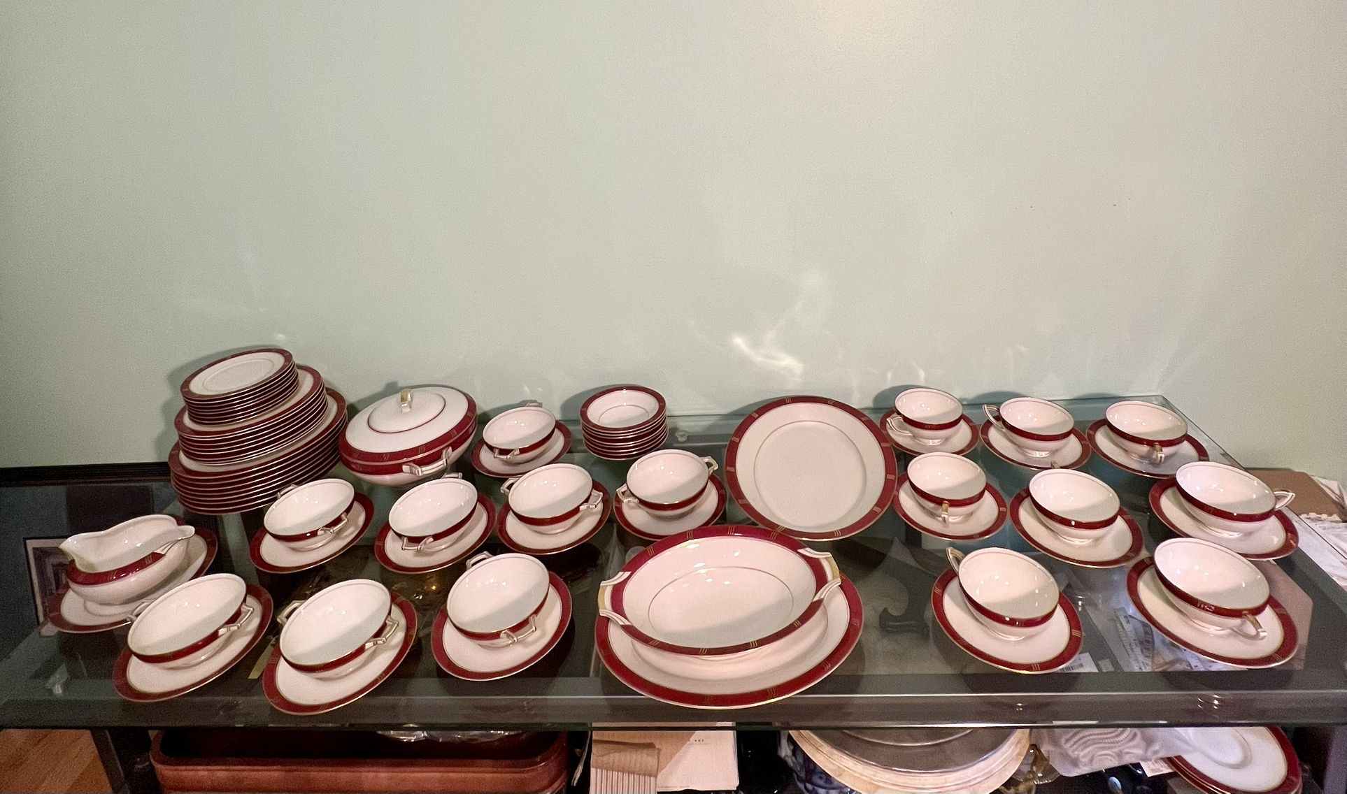H&C Bohemia 1930s Coronado Porcelain Red Gold Dinnerware Set, 91 Pcs