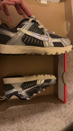 Nike Vomero 5