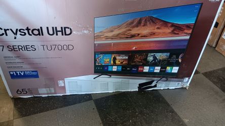 crystal uhd 7 series tu700d