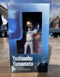 Dodgers Yoshinobu Yamamoto Last Out Bobblehead