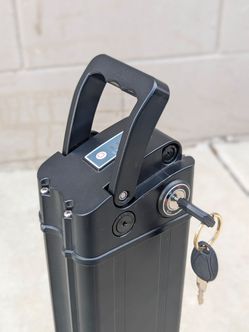 Ebike 36V  8mhz battery with 2 keys