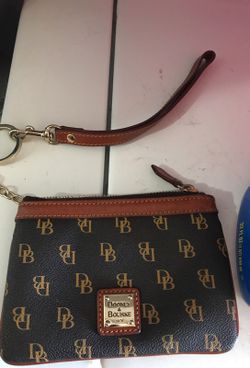 Dooney&Bourke