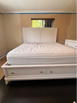 King Size Bedroom Set with Mattress