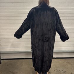 Natural Ranch Mink .. Origin Finland . 