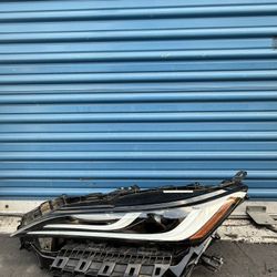 Toyota Venza 2021 2022 2023 2024 Left Side LED Headlight OEM 