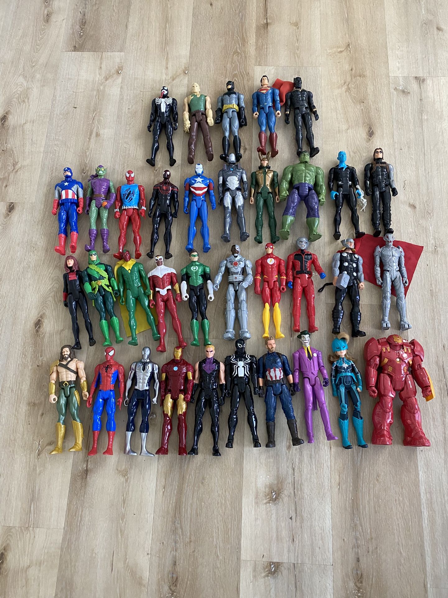 Marvel/DC Heroes and Villains figures | $175 OBO