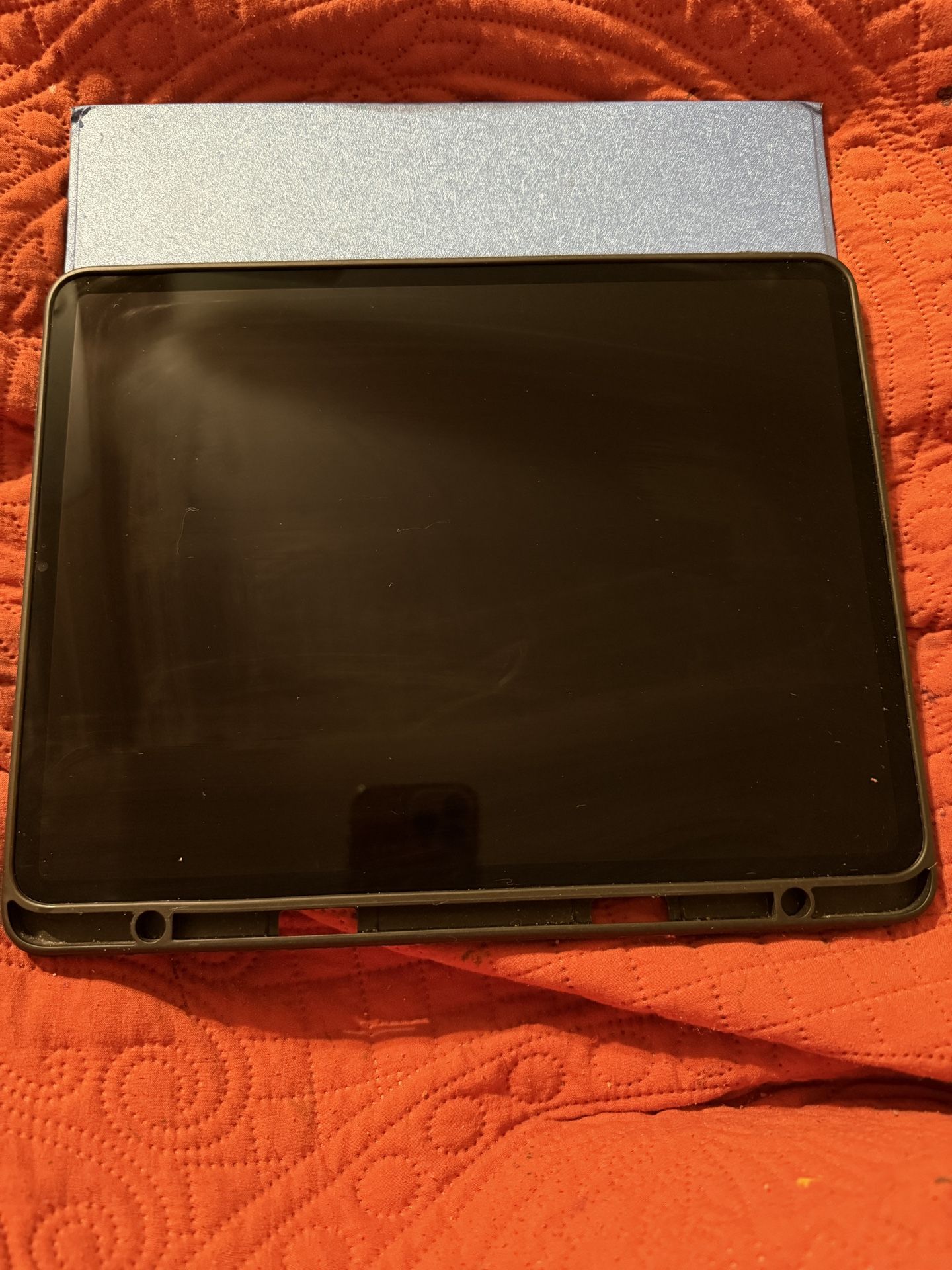 iPad Pro 12.9 In 256GB 6th Generation Silver