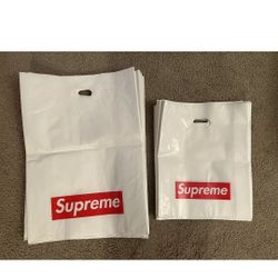 Authentic Supreme Box Logo Plastic Shopping Tote.... Bag  seven......