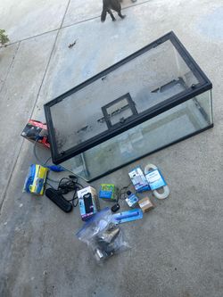 40 Gallon Aquarium Complete Setup – Tank, Screen Lid, Filter & Accessories