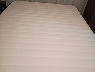 Queen mattress