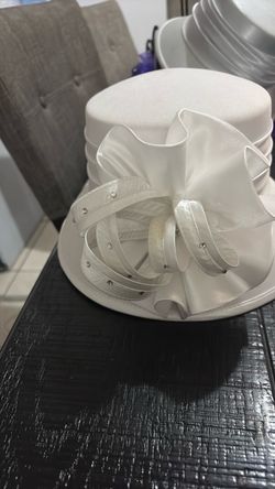 Woman hat