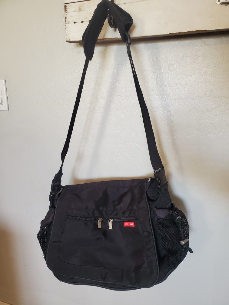 Black Skip Hop Messenger Style Diaper Bag