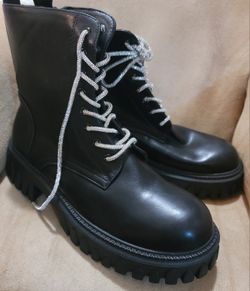 Brand New Size 9 Black Combat Style Boots