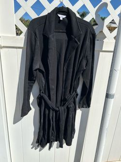 Halloween: black bathrobe. $4.00 chino, ca