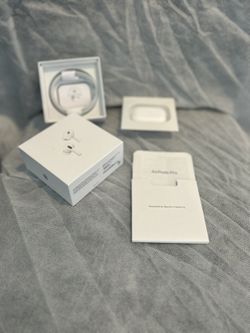 BRAND NEW Airpods Pros Gen 2