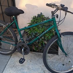 Emerald Green Huffy 26" Mountain Bike