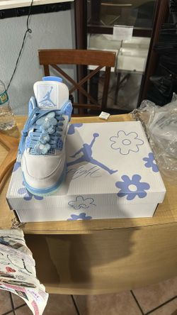 Air Jordan 4 Retro 'Forget Me Not'