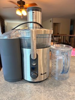Breville Centrifugal Juicer with Pitcher