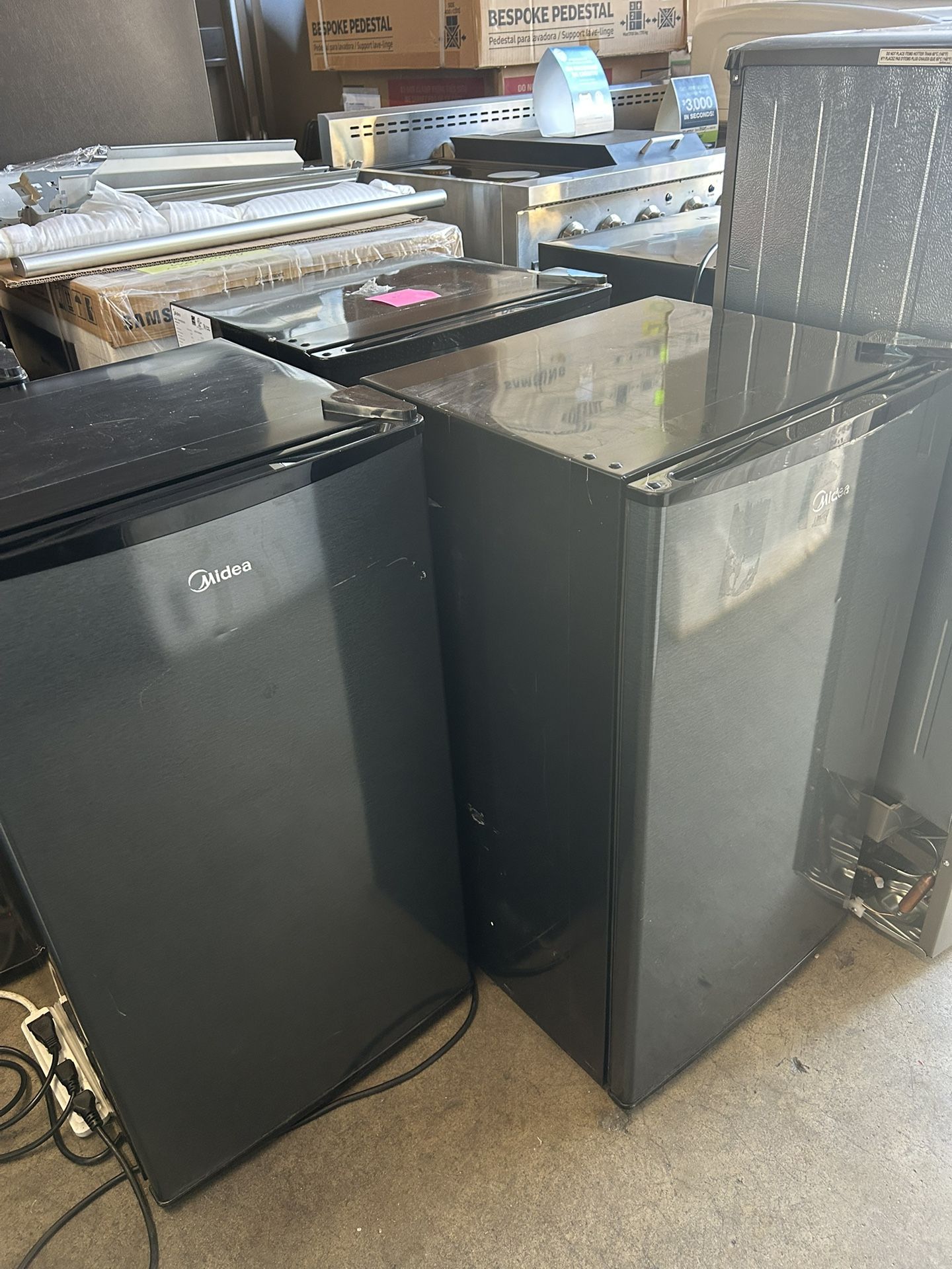 3.3cu.ft Refrigerator