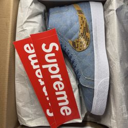 Supreme X Nike Blazer 