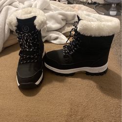 New Snow Boots