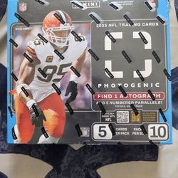 Panini - 25' NFL Hobby Photogenic Box