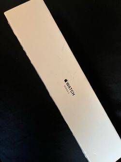 BLACK APPLE WATCH SERIES 3