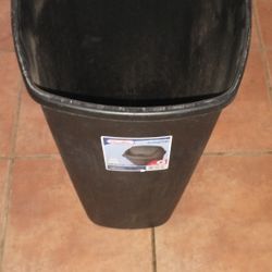Trash Can 