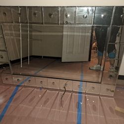 Accent Mirror 