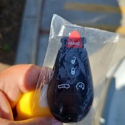 Dodge Challenger Charger Jeep And Chrysler Key Fob Replacement 