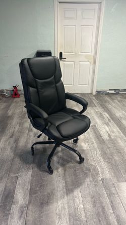 Computer chair